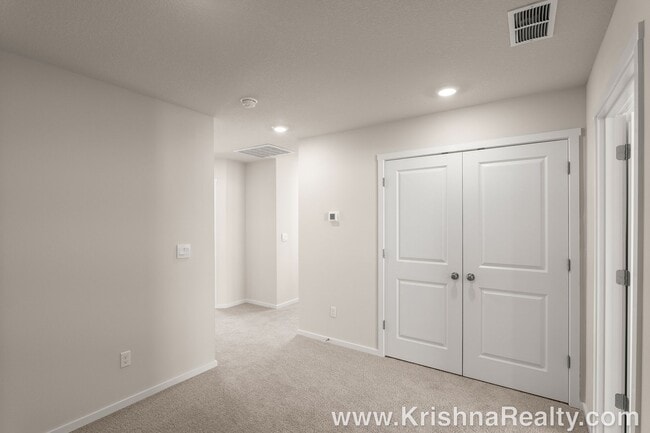 Building Photo - 11935 NE 104th St