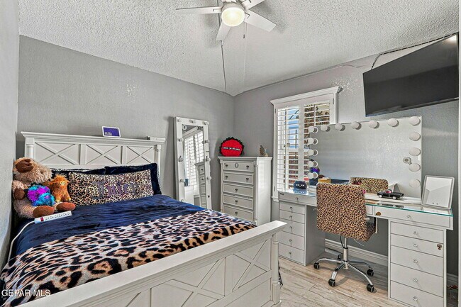 Building Photo - 4648 Robert Acosta Dr