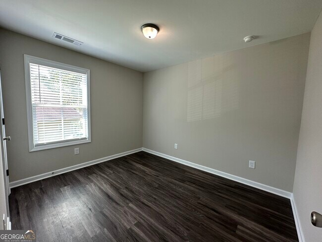Building Photo - 24 Mill Stream Ct