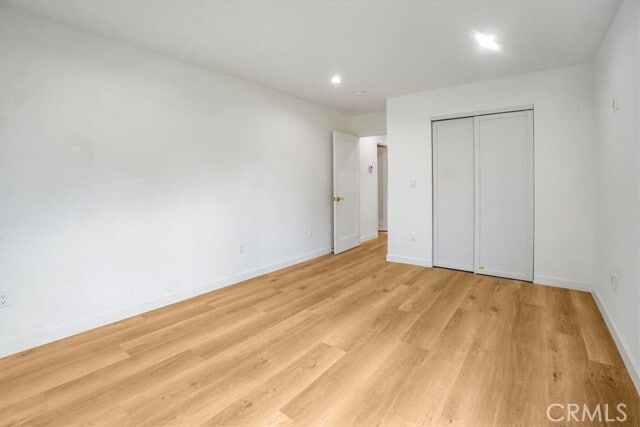 Building Photo - 869 E Howard St