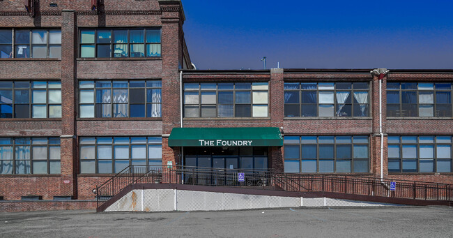 Building Photo - 300 Communipaw Ave