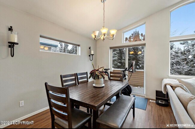 Building Photo - 10855 Refuge Cir
