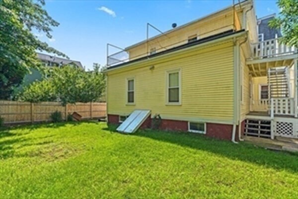 Building Photo - 11 Glenwood Ave