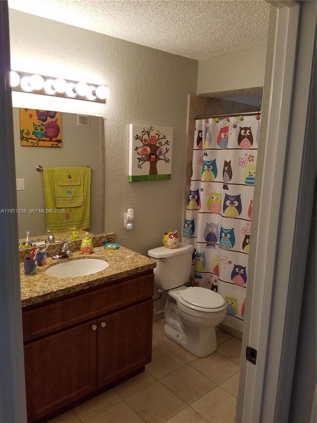 Building Photo - 15570 SW 105th Ln