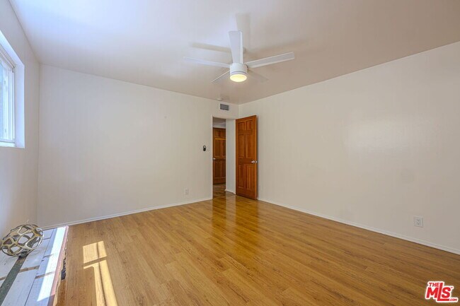 Building Photo - 1131 14th St