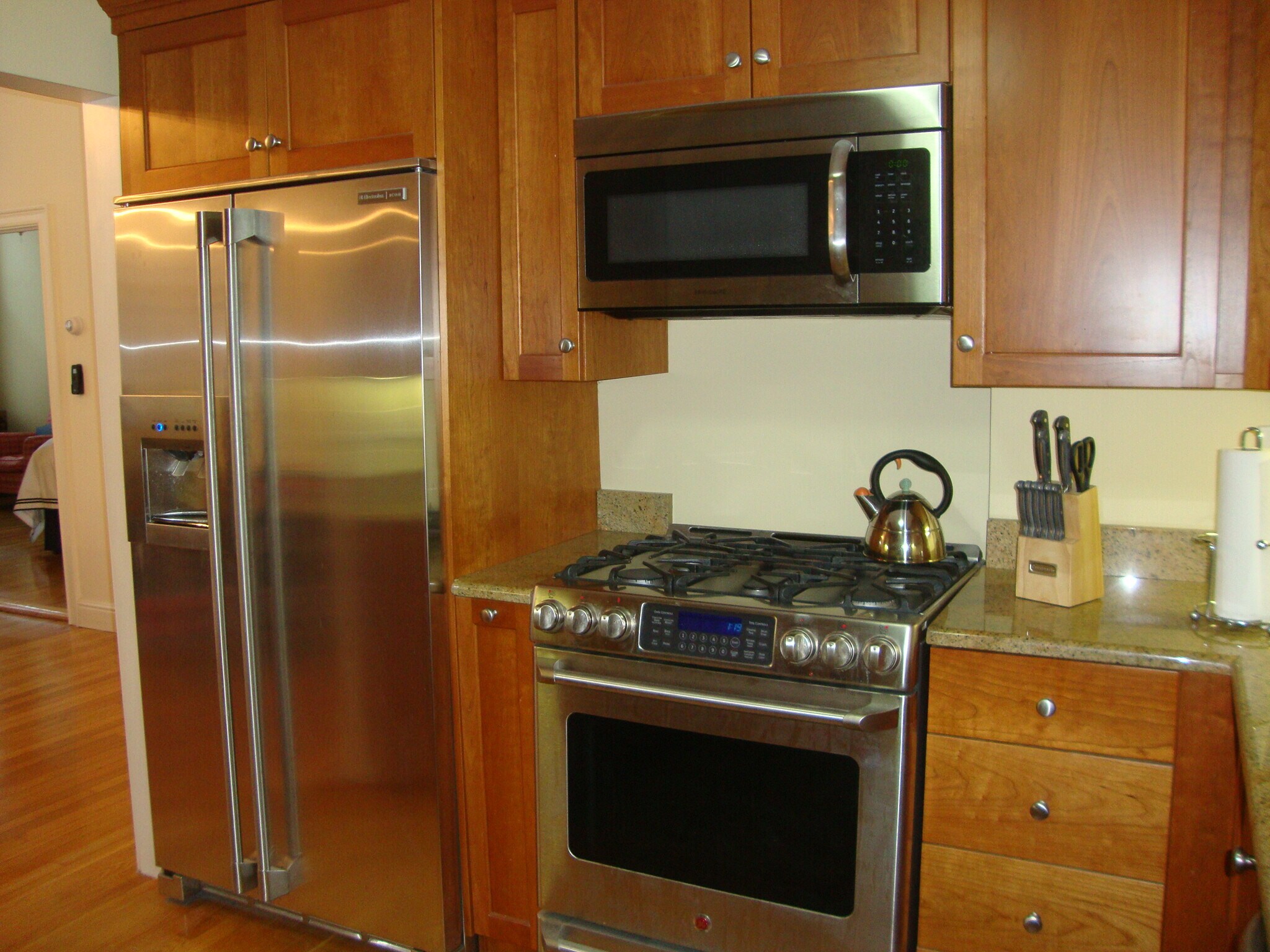 Building Photo - 271 Beacon St