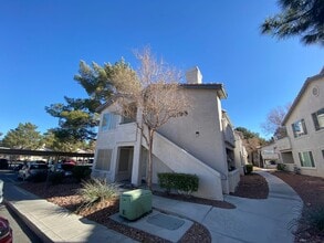 Building Photo - Mandalay Springs