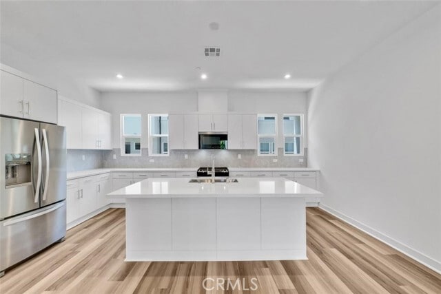 Building Photo - 1122 W Bushell St