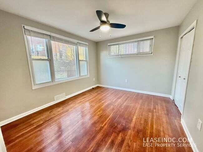 Building Photo - 4407 2nd St NE