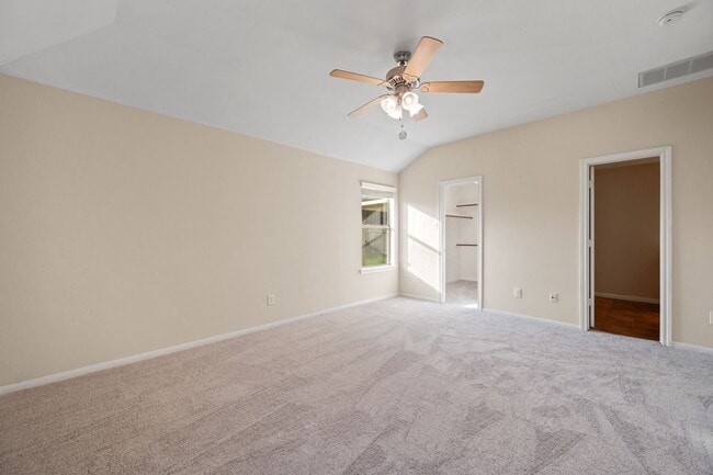 Building Photo - 3031 Lockeridge Village Dr
