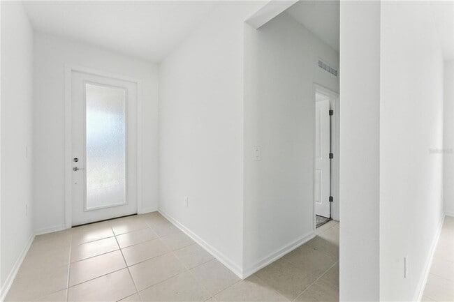 Building Photo - 2035 Rider Rain Ln