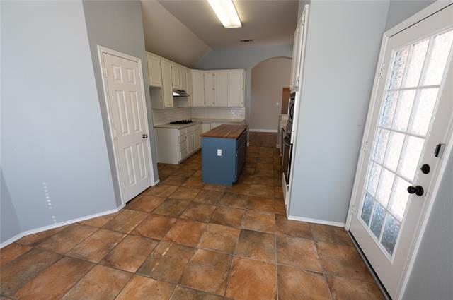 Building Photo - 8417 Falconet Cir