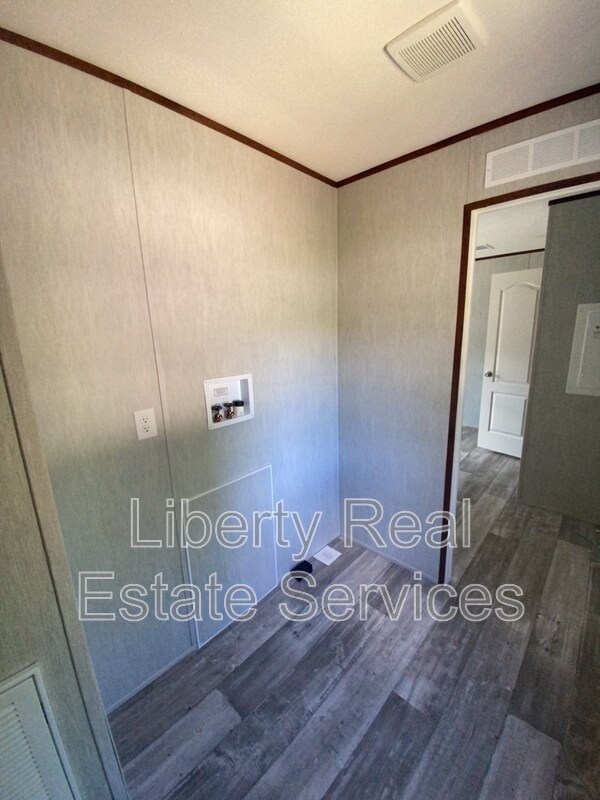 Building Photo - 6320 US-84