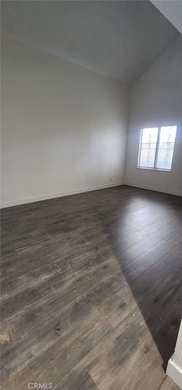 Building Photo - 601 W 1st St