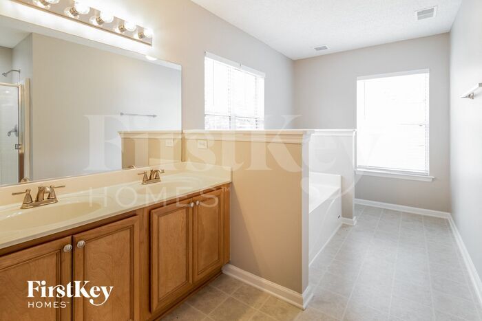 Building Photo - 102 Kilpatrick Ct