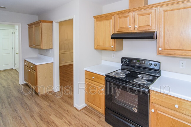 Building Photo - 4608 Fairfax Ct