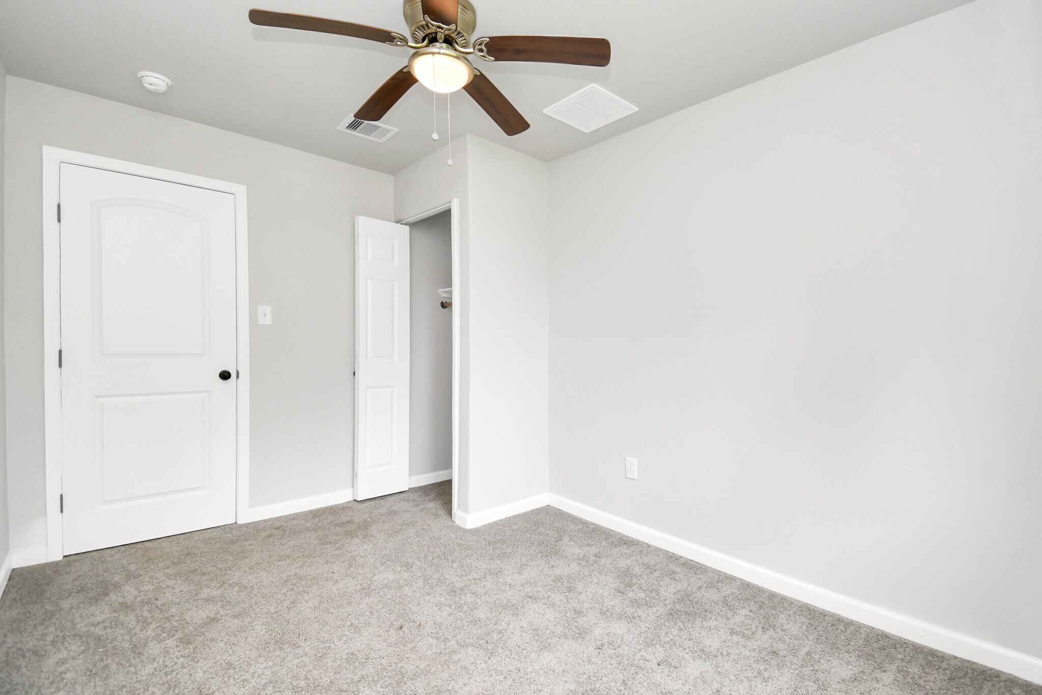 Building Photo - 210 Prune St