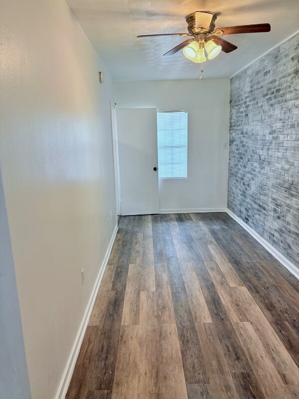 Building Photo - 209 Poindexter St