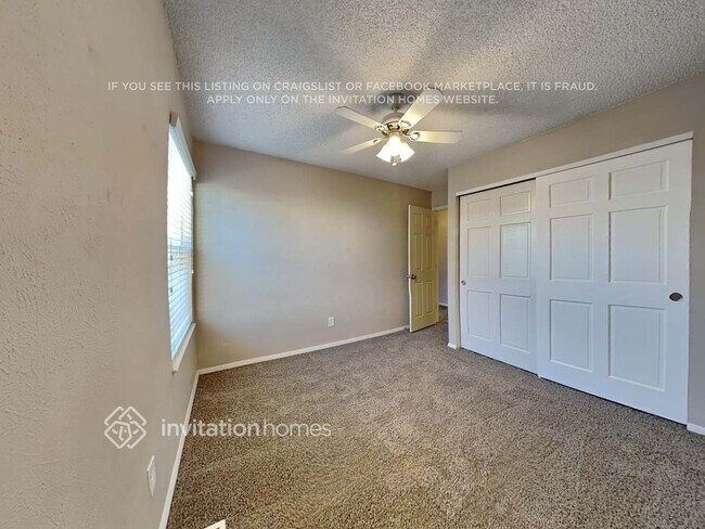 Building Photo - 3888 S Biscay St