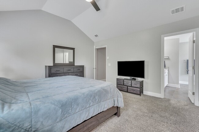 Building Photo - 174 Horizon Ln