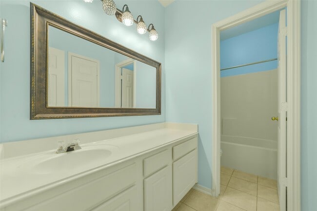 Building Photo - 18022 Oak Orchard Lane