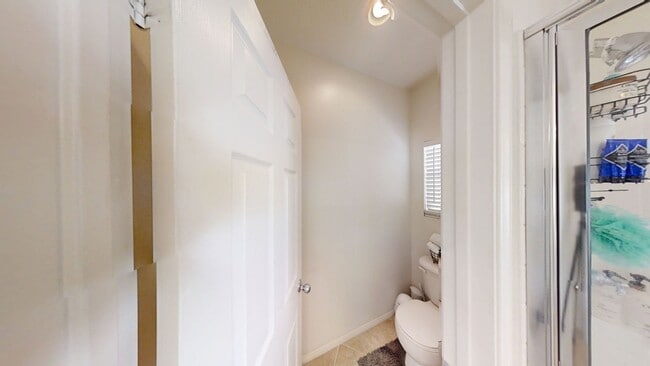 Building Photo - Charming 3 bed 2 bath Home in Fairway Cany...