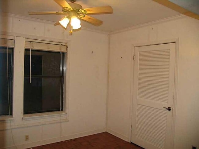 Building Photo - 906 Parkaire Crossing