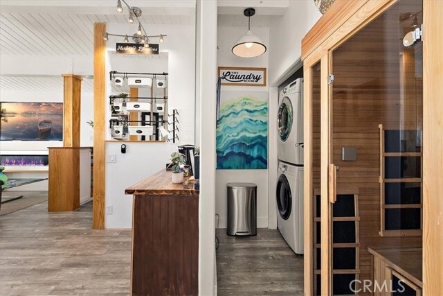 Building Photo - 2214 W Oceanfront