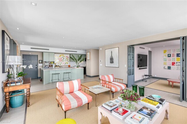 Building Photo - 2 br, 2 bath Condo - 20 Island Ave Apt 718