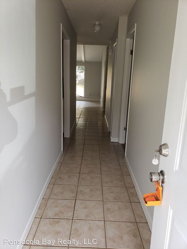 Building Photo - 2 br, 2 bath House - 8406 Carl Dean St  - ...