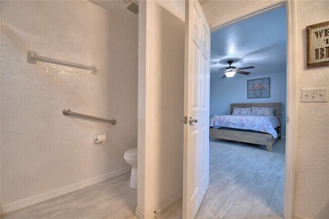 Building Photo - 4970 Mandolin Ct