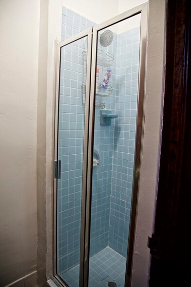 Building Photo - 67 W 119th St