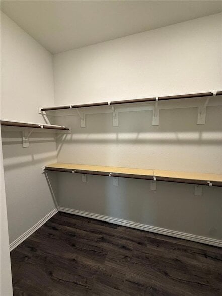 Building Photo - 13627 Barn Chime St