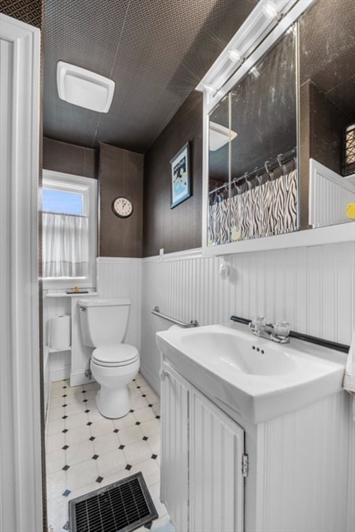 Building Photo - 12 Endicott St