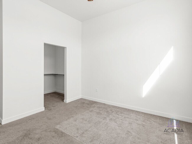Building Photo - 172 W 1000 S