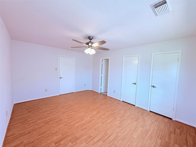 Building Photo - 13407 Carruth Ln