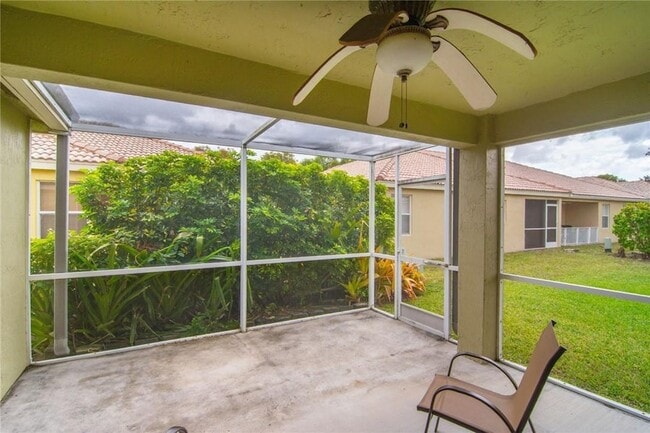 Building Photo - 4297 Pine Ridge Ct