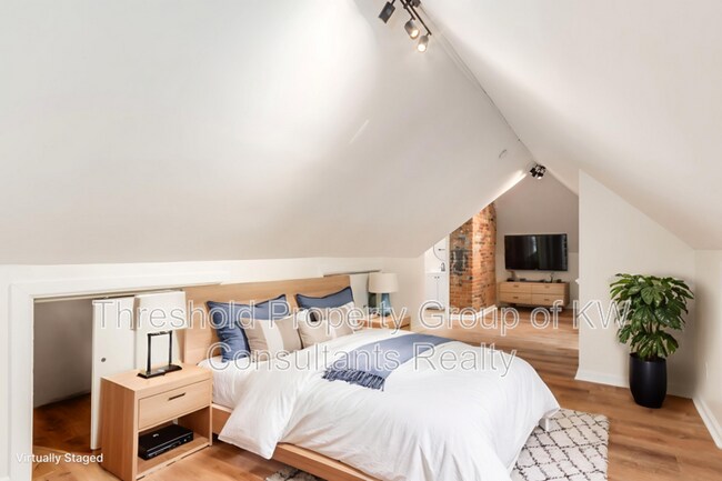 Building Photo - 865 Old Leonard Ave