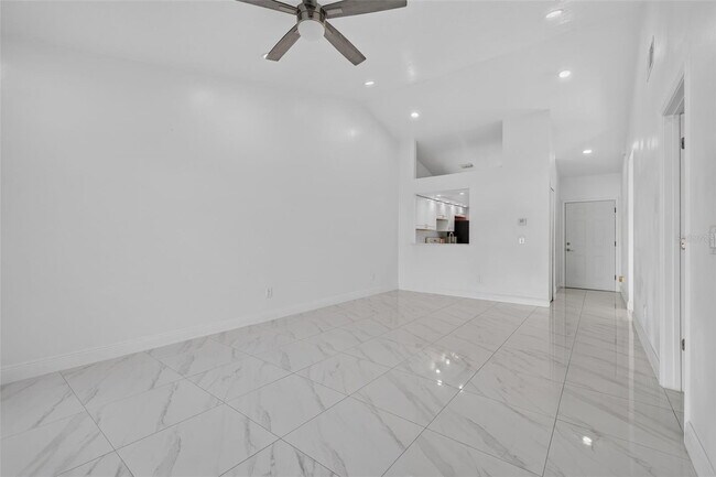 Building Photo - 3128 Sandy Shore Ln