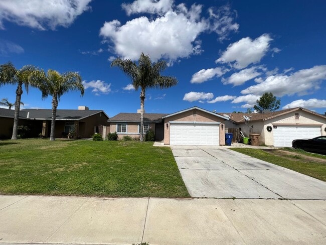 Building Photo - 1516 Hadar Rd