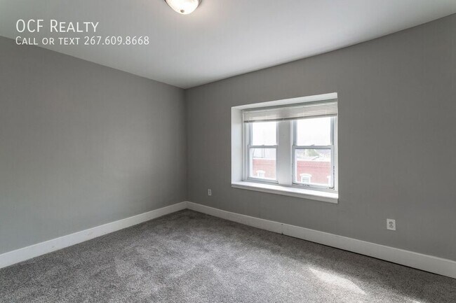 Building Photo - 3943 Terrace St