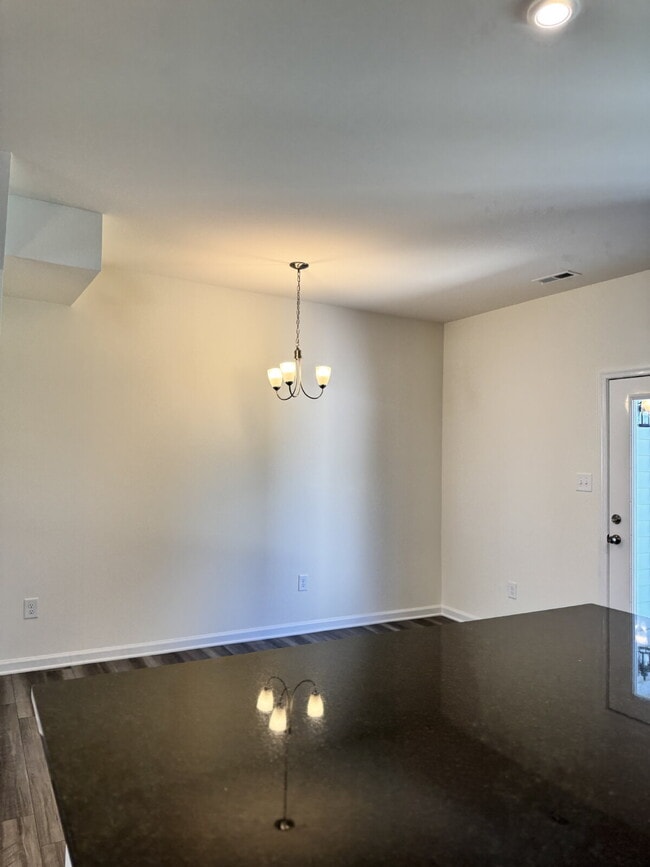 Building Photo - Brand New 3-Bedroom Townhome for Rent in T...