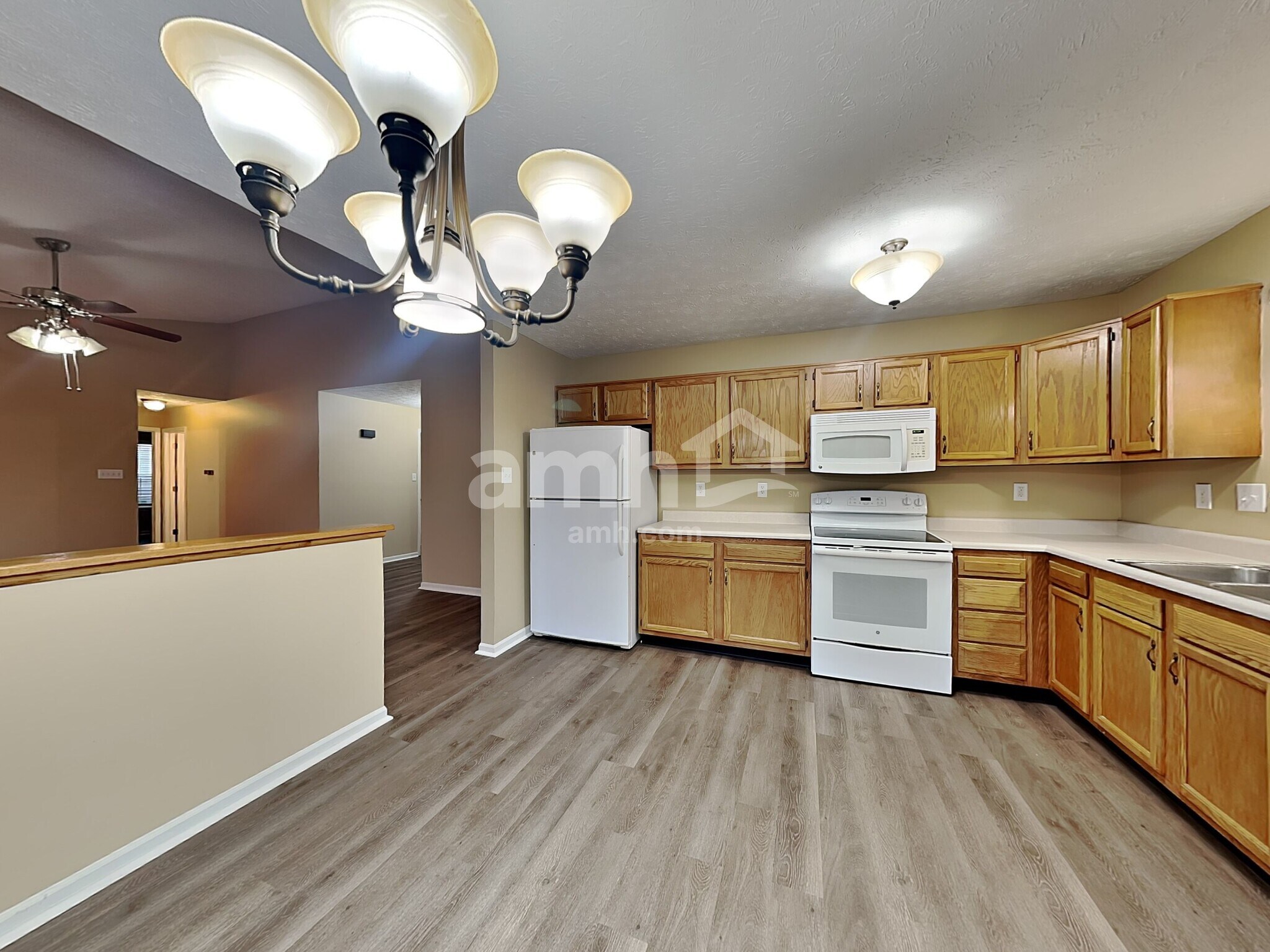 Building Photo - 748 Franklin Lakes Blvd