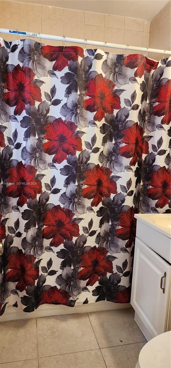 Building Photo - 1025 NW 3rd Ave