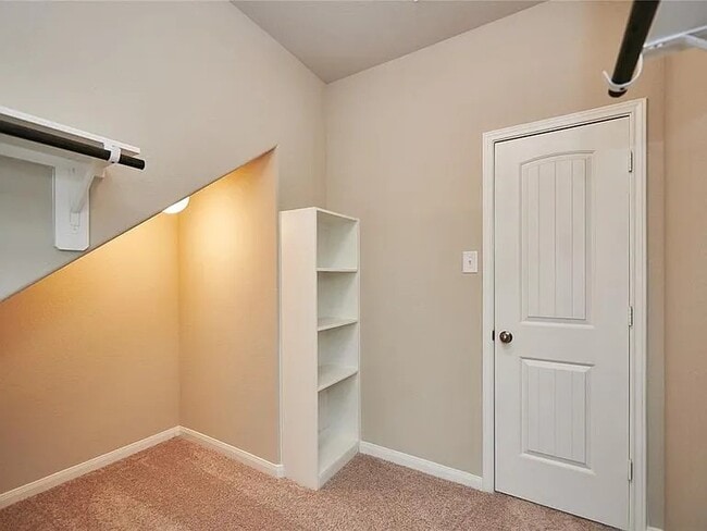 Building Photo - 2584 Westslope Dr