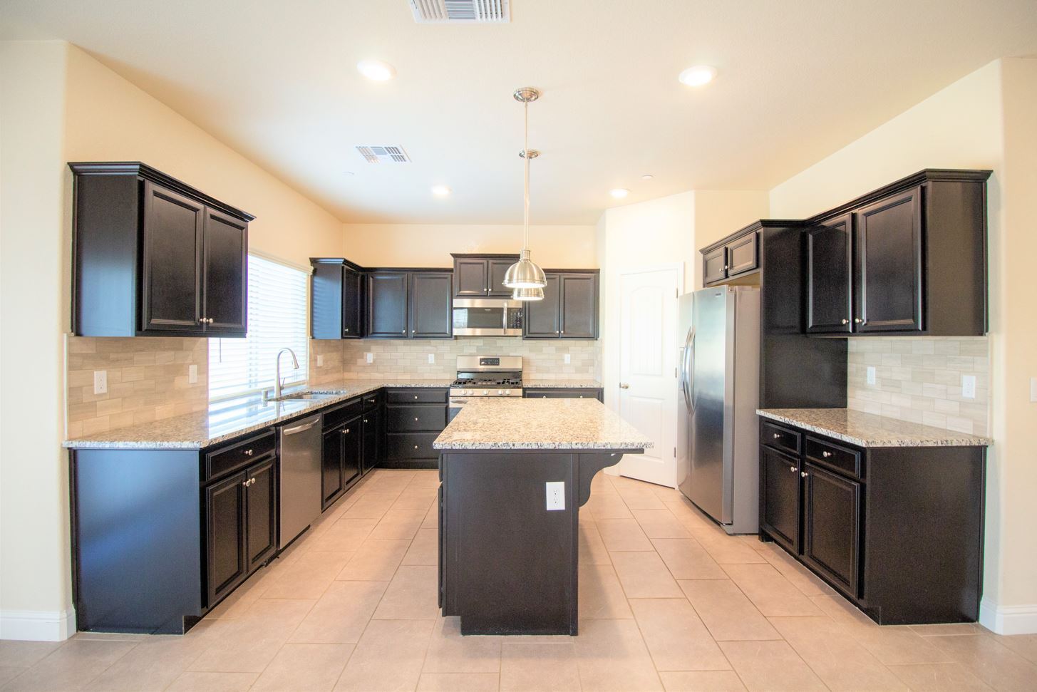 Building Photo - 4419 Kerr Ct
