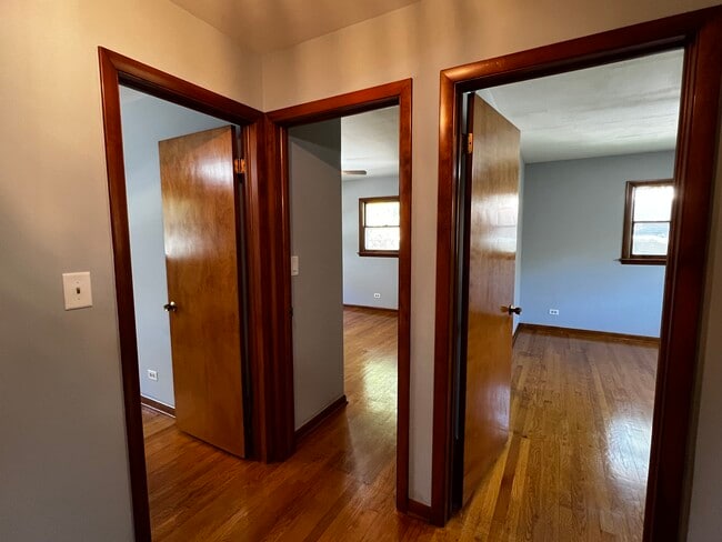 Building Photo - 5341 Grand Ave