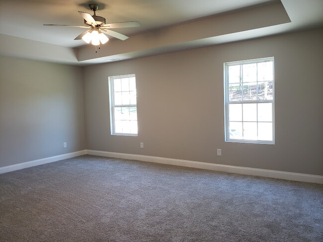 Building Photo - 376 Katie Ln