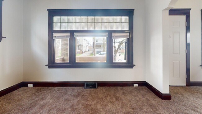 Building Photo - 3590 W 47th St