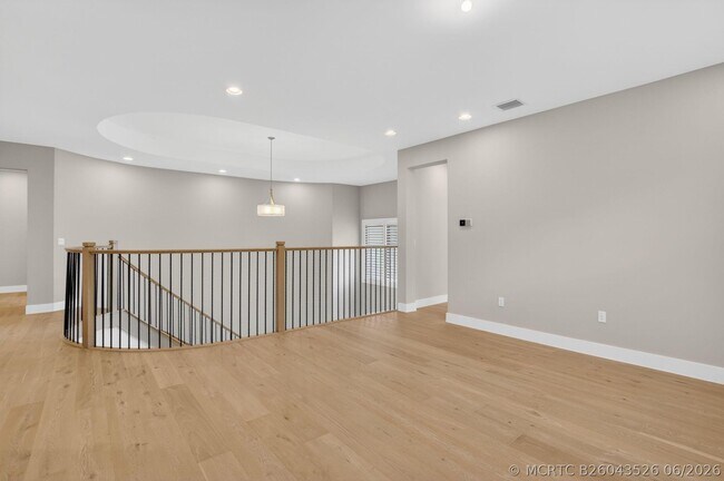 Building Photo - 17089 Rainbow Fls Trl